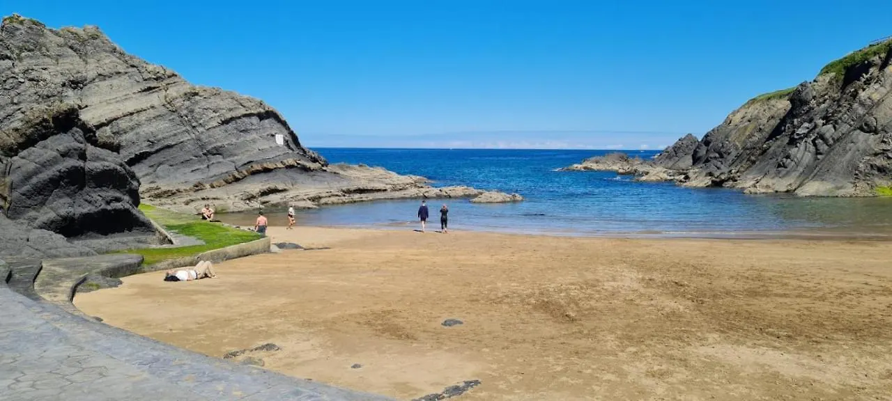 Fisherman'S House Bermeo